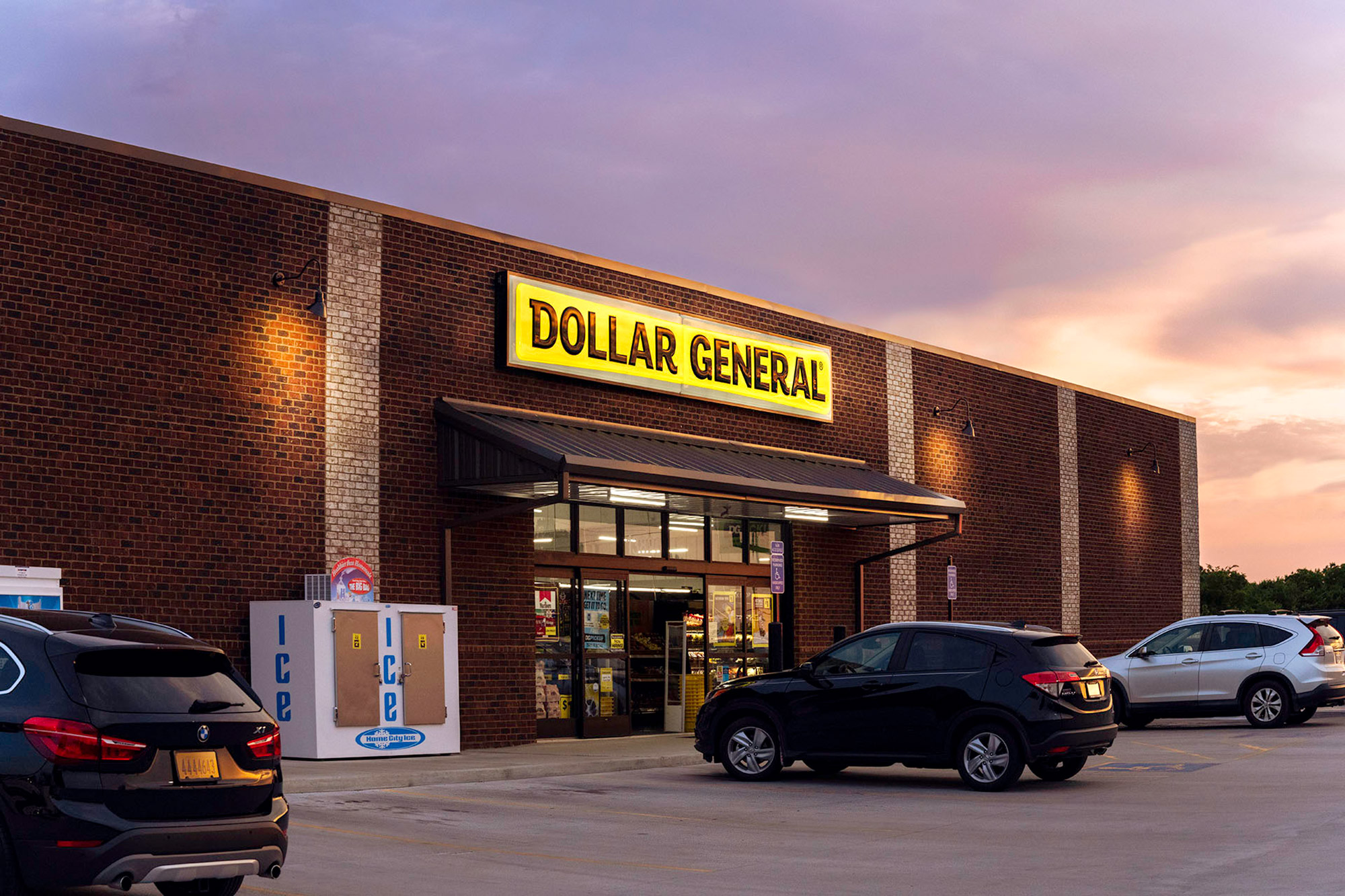 DG Store Exteriors - Dollar General Newsroom